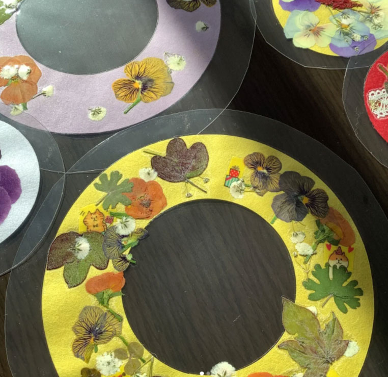 ご利用者様と作品作り