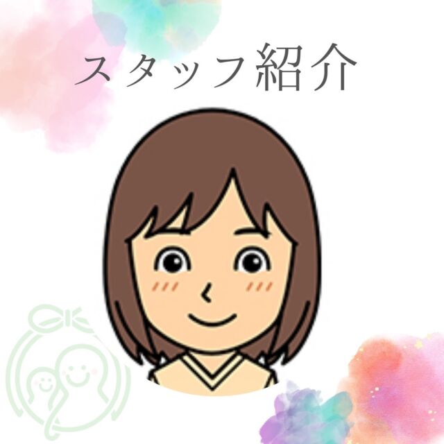 スタッフ紹介第4弾。今回は看護師の三浦をご紹介します！
‐‐‐‐‐
みうらです。
訪問看護に携わって12年目になりました。

訪問看護は利用者様とじっくり関わることができ、利用者様主体の看護ができます。

ケアを継続する事で体調が安定して、住み慣れている自宅で利用者様が笑顔で生活できていると訪問していてよかったなと感じます。

在宅医療は多職種が連携しています。様々な職種の方と接する機会も多く、看護と違う視点での知識を得る事ができます。

私はケアをしながら利用者様やご家族から日常の出来事や趣味の話を聴くことでとても癒され、逆に励まされることも多いです。

また、自分のペースで仕事ができる事も訪問看護の魅力の１つだと感じます。
‐‐‐‐‐
訪問看護ステーションつむぐは、ご利用者様、ご家族様、関わる全ての方々への想いを紡ぎあわせ、寄り添う看護を大切にしています。

#訪問看護 #訪問看護ステーション #訪問看護ステーションつむぐ #看護師 #訪問看護師 #訪問リハビリ #地域医療 #菊川市